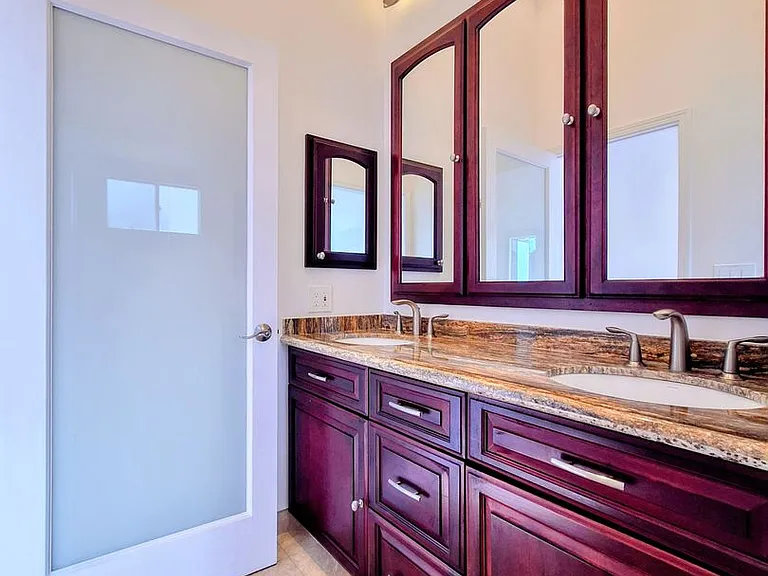 1206 Sierra Village Way — Photo 21