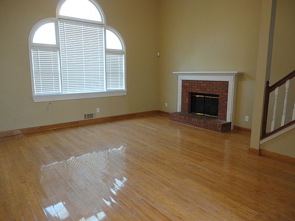 2nd image of 1645 Windsong Park Dr
