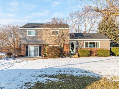 6645 Seaman Rd, Oregon, OH, 43616