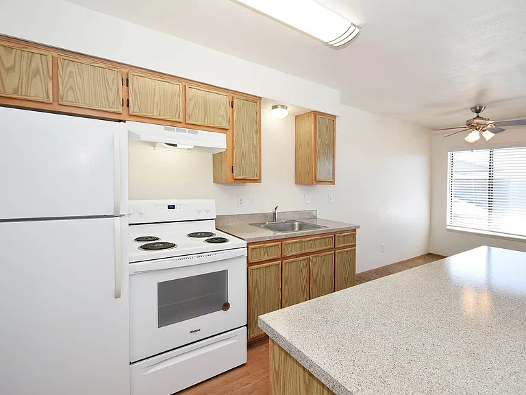 Greenfield Village Apartments — Photo 36