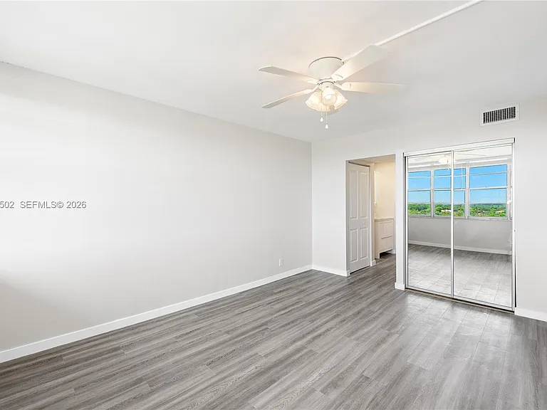 16740 NE 9th Ave #809 — Photo 20