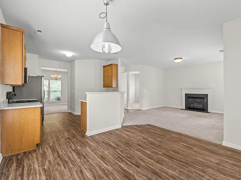 11705 Kingsley View Dr — Photo 17