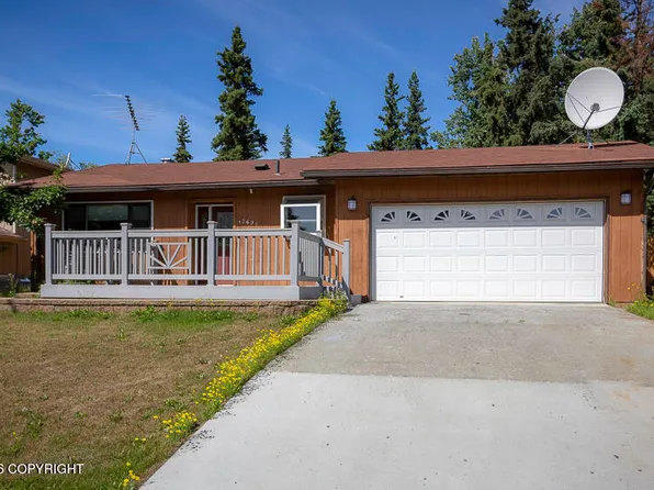 12624 Breckenridge Dr, Eagle River, AK 99577