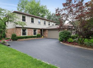 2722 Maple Ave, Northbrook, IL 60062