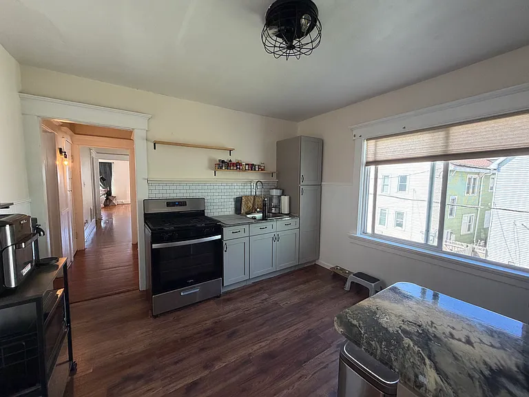 225 Stevenson St #2 — Photo 8