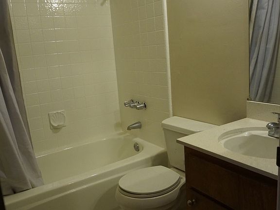 4th image of 2295 Anna Dr APT 5