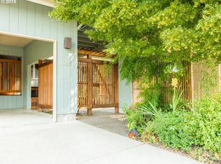 1045 E 20th Ave, Eugene, OR 97405