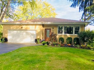 3021 Jackson Dr, Arlington Heights, IL