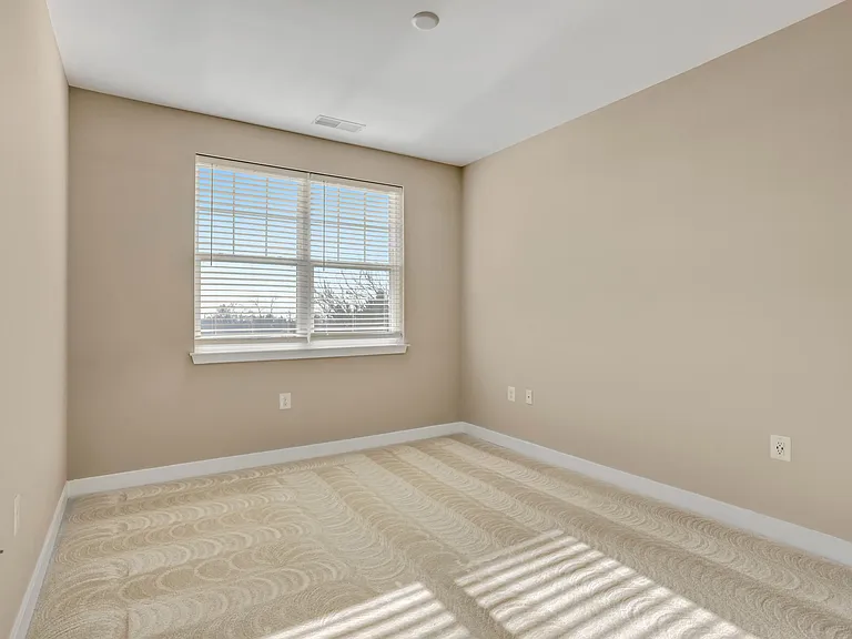 Avanti Luxury Apartments — Photo 60