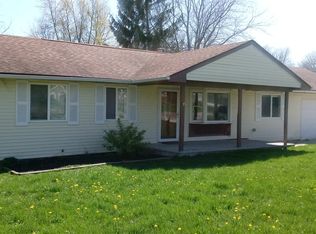 1064 Sarah St, Grand Blanc, MI 48439