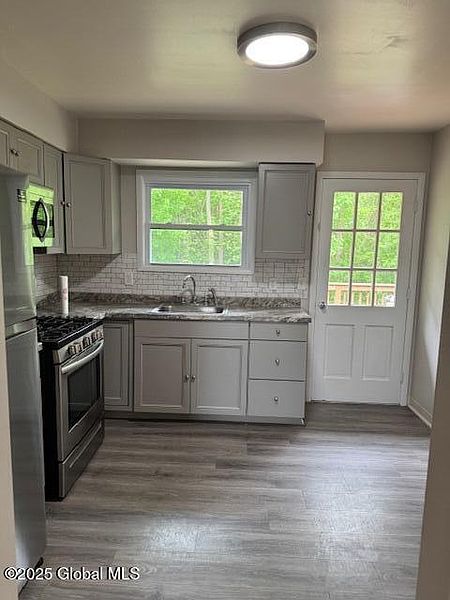2nd image of 3 Loralee Drive