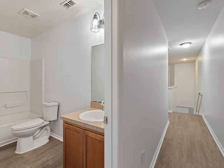5892 Bartram Village Dr — Photo 23