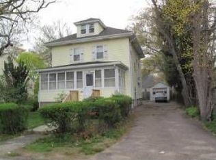 11 Hall St, Randolph, MA 02368