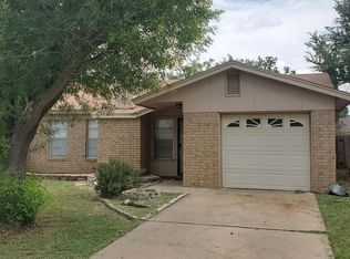 1006 Almond Cir, San Angelo, TX 76903