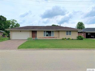 700 Mill Creek Rd, Bellevue, IA 52031