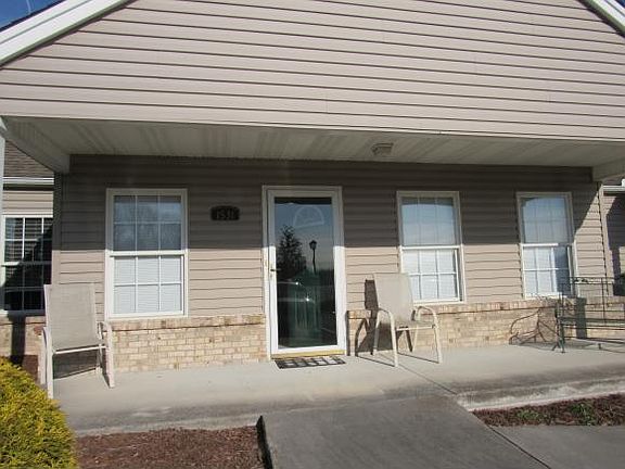 2nd image of 1531 Pine Cone Cir