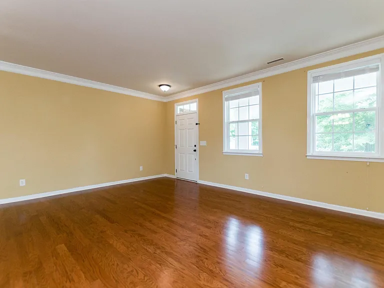213 Bikram Dr — Photo 5