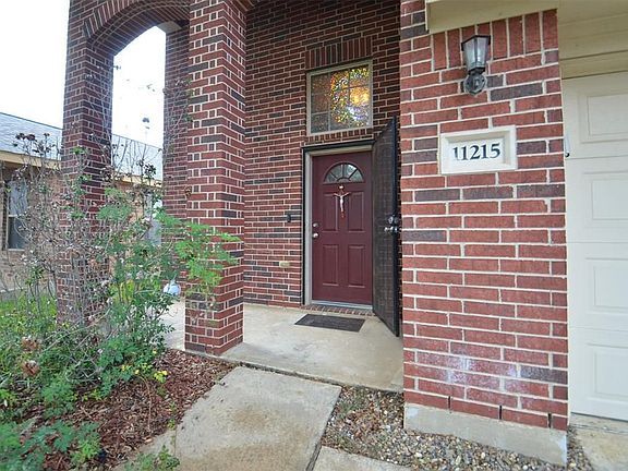 3rd image of 11215 Overland Trail Dr