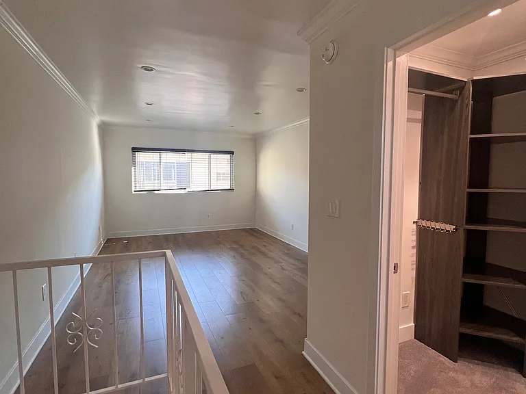 7905 Agnes Ave — Photo 5