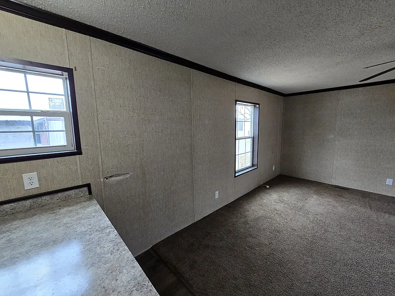803 W Irish Ridge Rd #27 — Photo 8