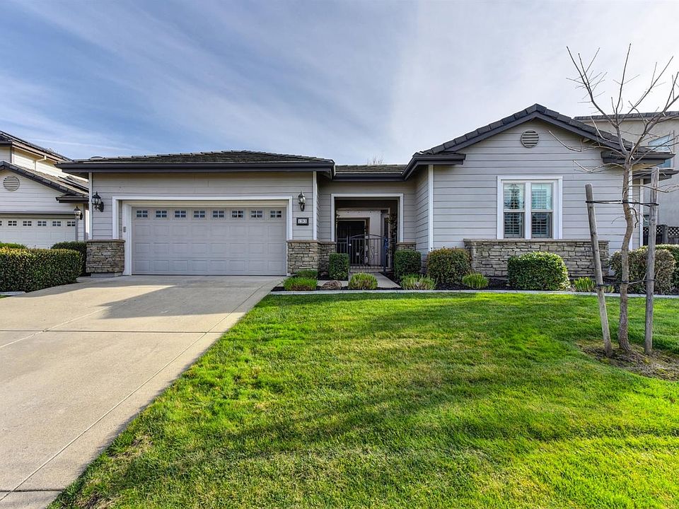 1st image of 1393 Oak Valley Dr