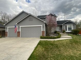 824 Brierwood Ln, Spokane, WA 99218