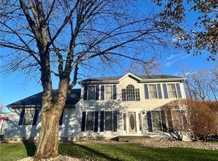 101 Oakdale Pl, Cortland, OH