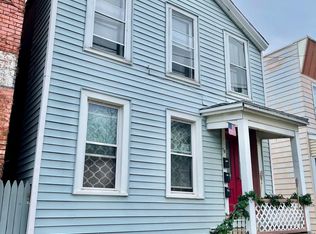 20 Paine St, Green Island, NY 12183