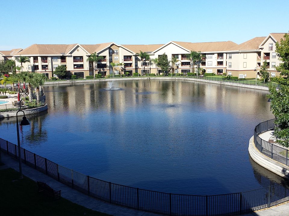 Lanai View--Pool, Lake. BBQ