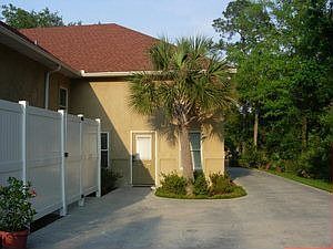 2nd image of 162 Harbor Pointe Dr