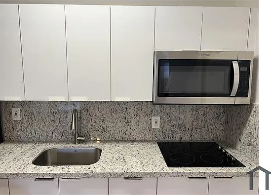 301 Sharar Ave #1 — Photo 8