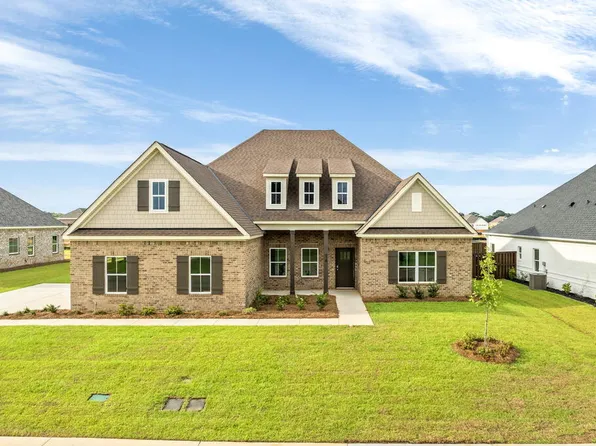 210 Laurel Branch Dr, Dothan, AL 36305