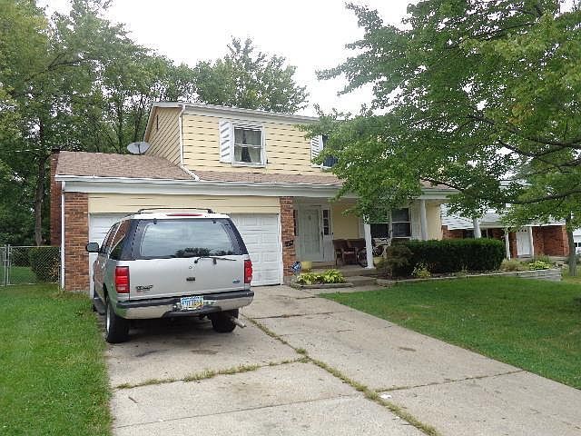 1st image of 842 Summerfield Ln