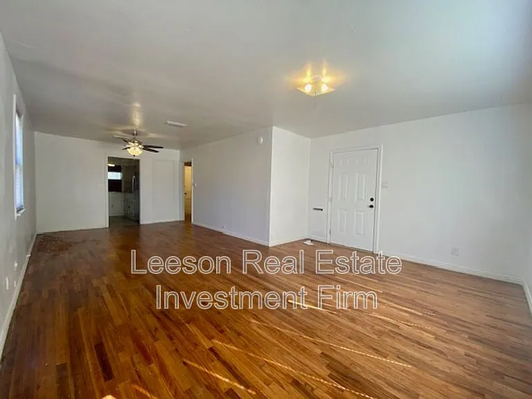 3132 Looney St — Photo 9