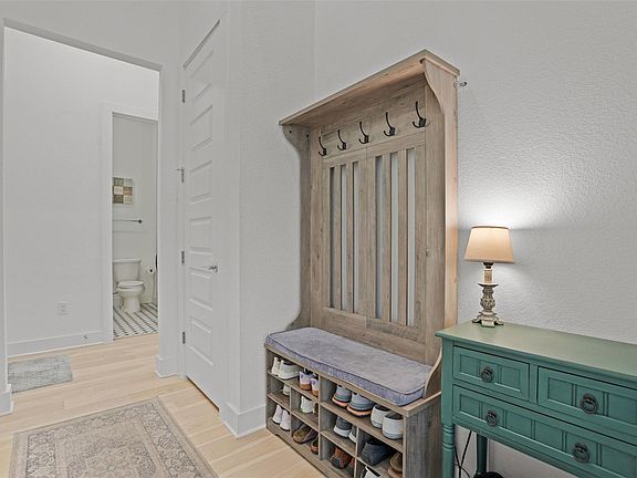 4th image of 5408 Agatha Cir