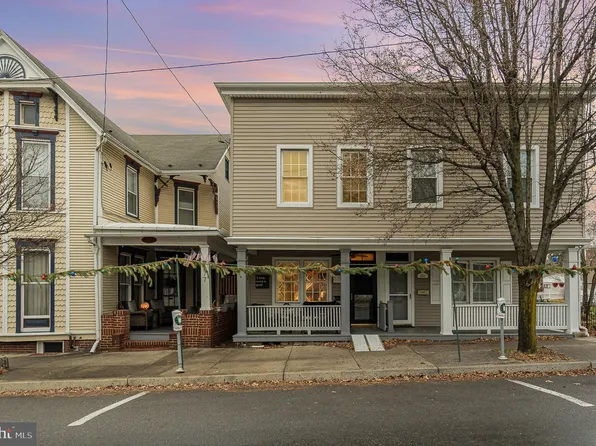 283 Union St, Millersburg, PA 17061