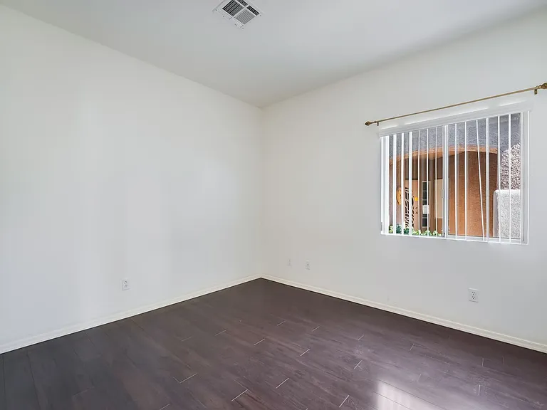 3586 Driving Range St — Photo 36
