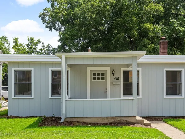 467 N Spring St, Elgin, IL 60120