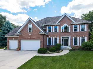 11031 Yukon Cir, Bloomington, MN 55438