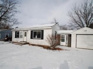 933 Cross St, Anoka, MN 55303