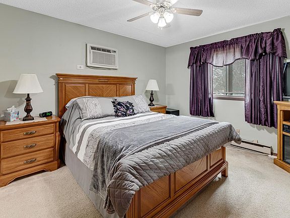 5th image of 320 Klein Creek Ct