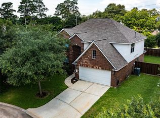 8218 Rushing Stream Ct, Tomball, TX 77375