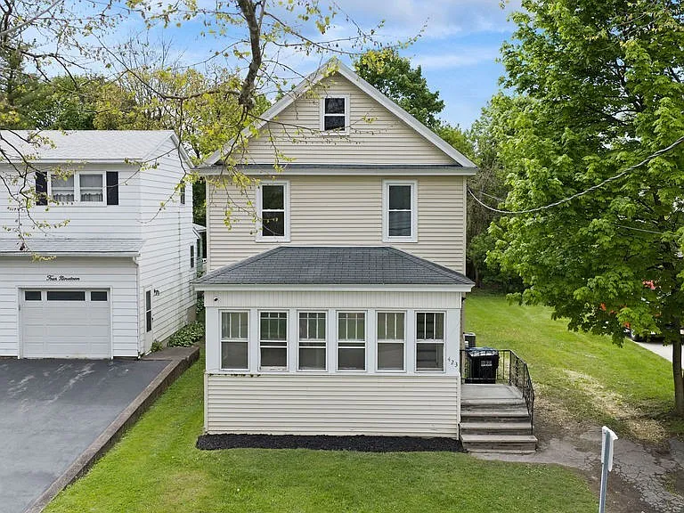 423 Wendell Ter — Photo 1
