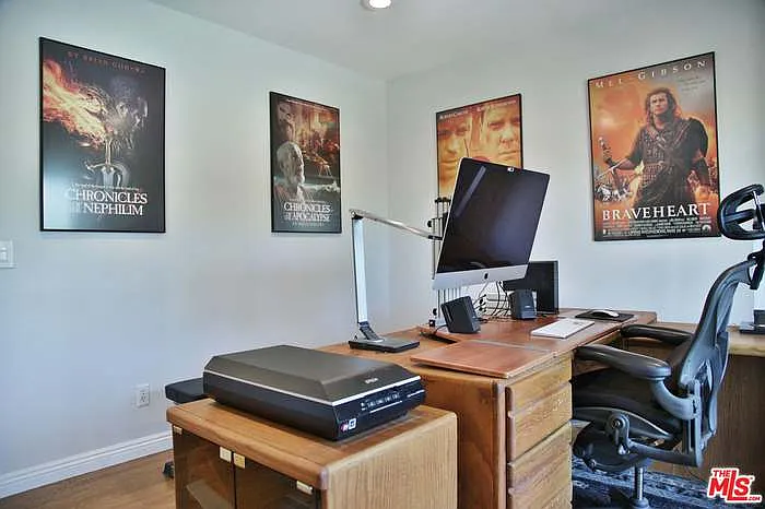9830 Vidor Dr #302 — Photo 28