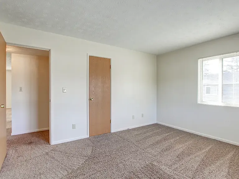 Northbury Colony — Photo 14