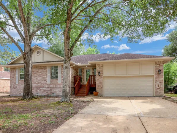 7442 Tall Pines Dr, Houston, TX 77088