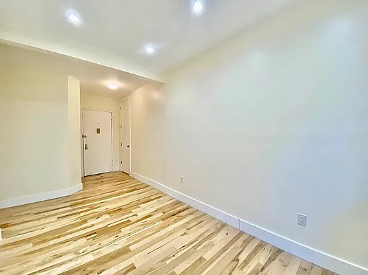 Rented by Abba Realty Associates INC | media 17