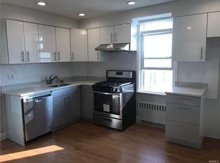 37 Chestnut St, Tuckahoe, NY 10707