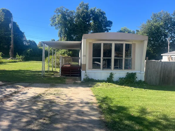 98 Barberry Ln, O'Fallon, MO 63366