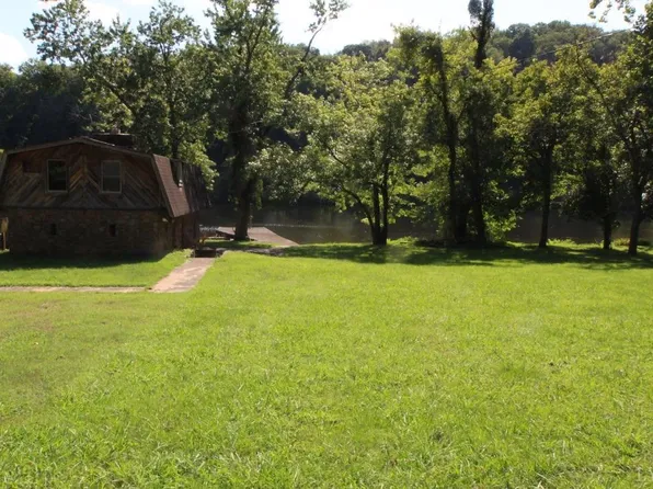 1231 Monacan Park Rd, Madison Heights, VA 24572